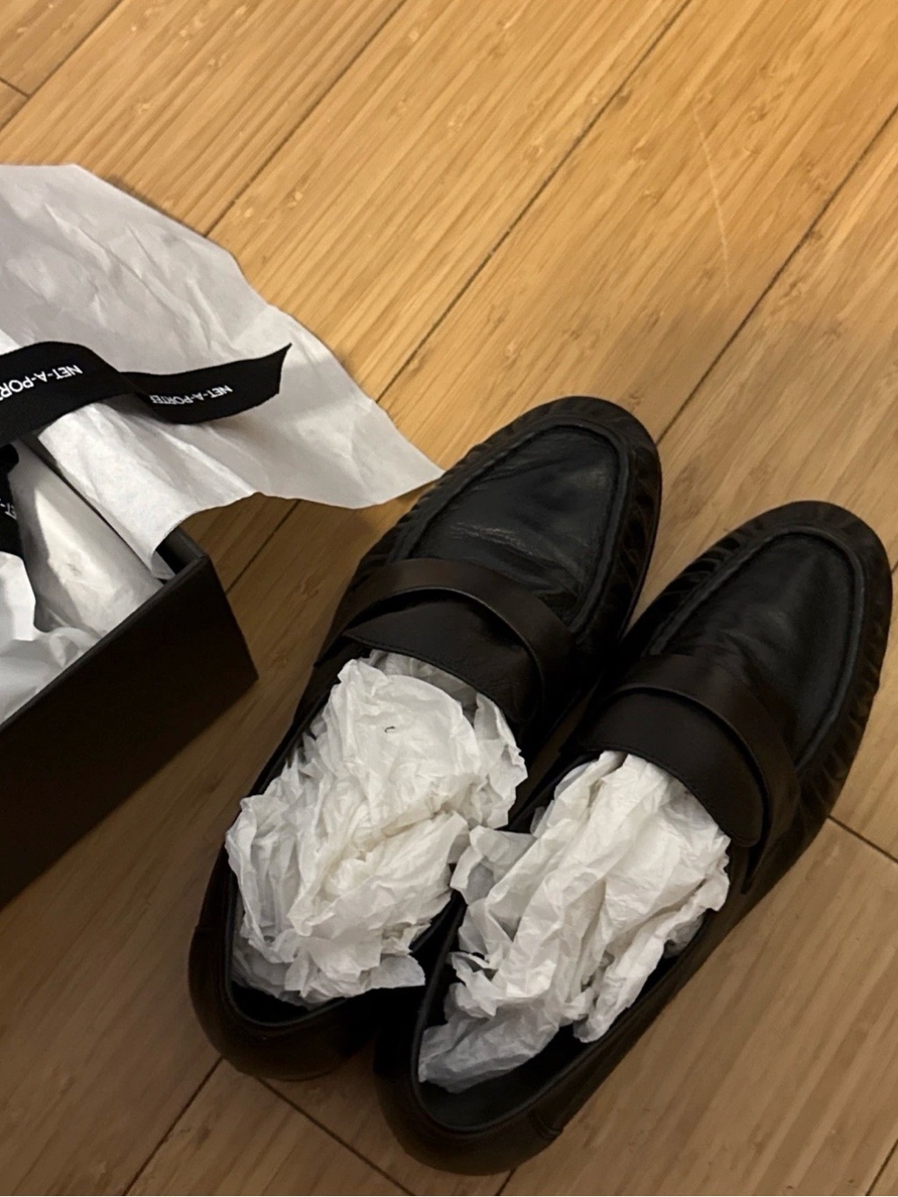 The row Black Leather Loafers 38 - Picture 2 of 5